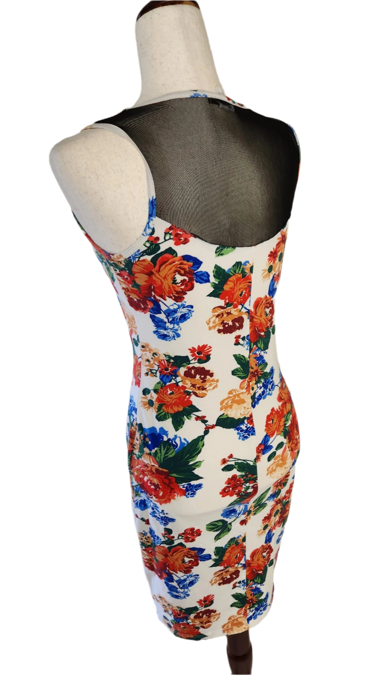 Size L Ambiance White Floral with Black Mesh
