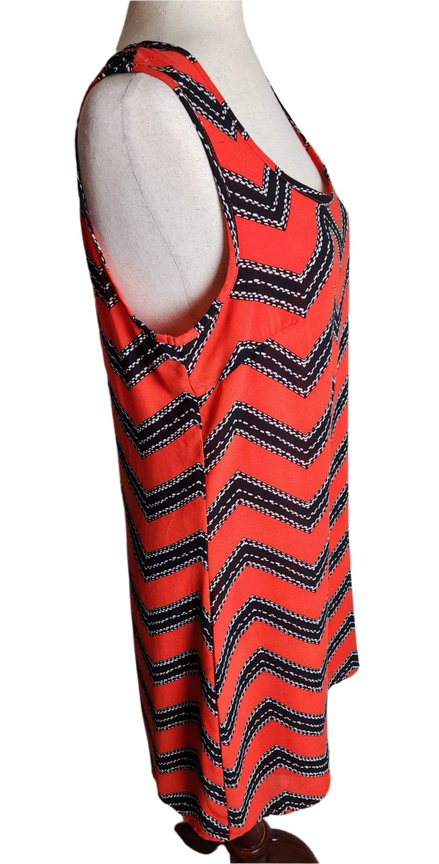 Size L Black / Red Ezra Dress