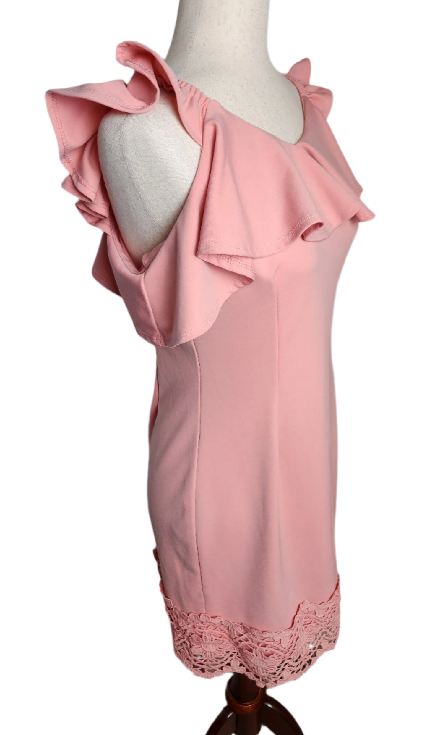 Size XL Pink Ruffle Strapless by KALFTINE