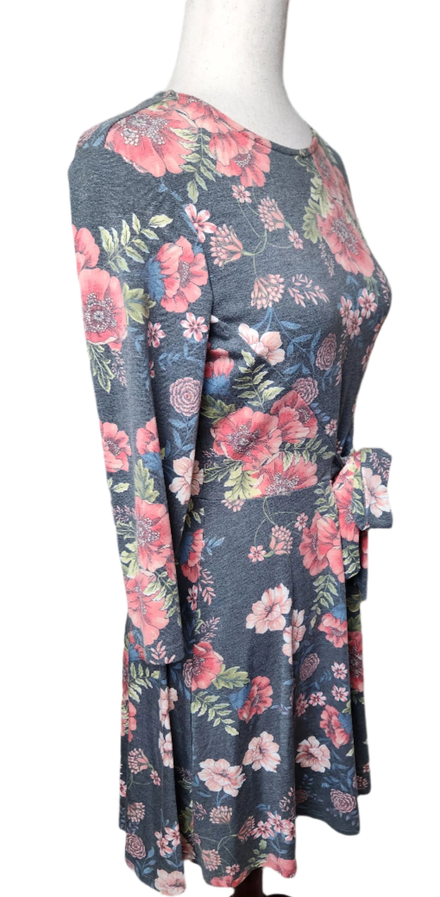Size M Bebop Floral Dress