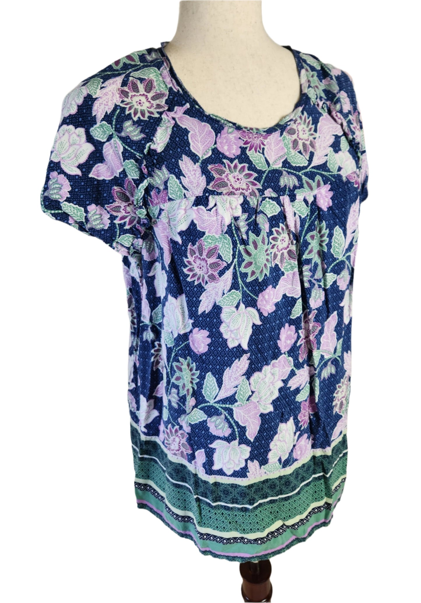 Size L Summer Top in Cool Shades