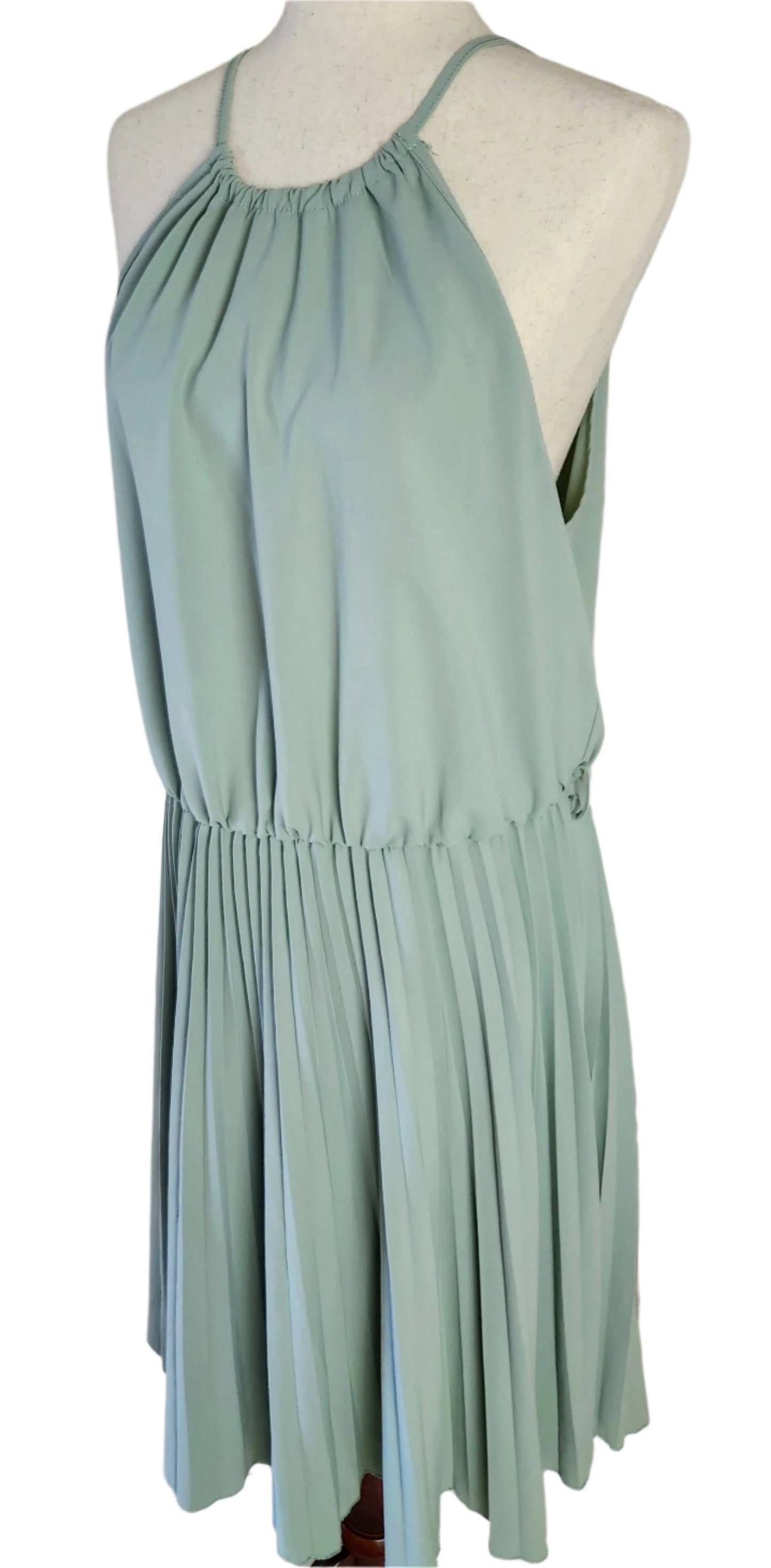 Size 2XL BTFBM Flowy Light Green Dress