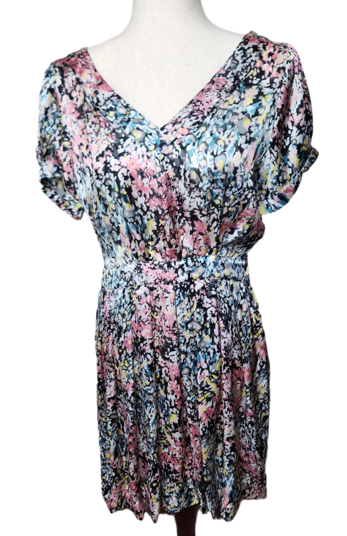 Size M Bar III Multi-Color Pastel Leopard-Print Dress